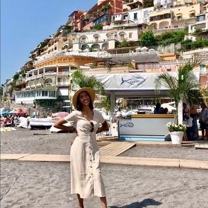 Meet your Posher, Emily